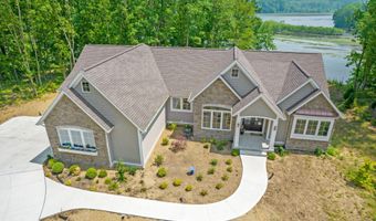 1663 Fairview Dr, Allegan, MI 49010