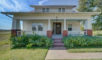 805 N Indiana Ave, Auburn, IN 46706