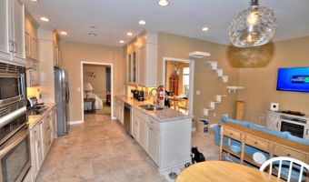 4 Symphony Ave, Bayville, NJ 08721