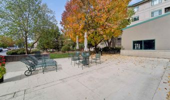 400 N RICHMOND St 323, Appleton, WI 54911