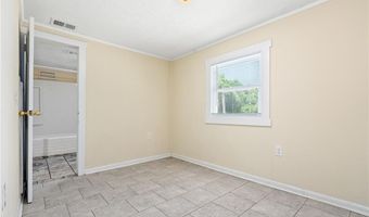 227 N DEBARDELEBEN St, Auburn, AL 36830