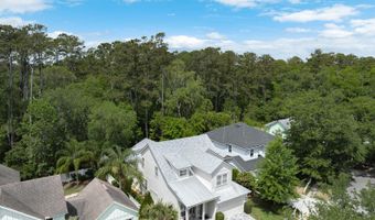 880 PARADISE Ln, Atlantic Beach, FL 32233