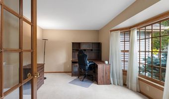 22 BALSAM Ct, Appleton, WI 54913