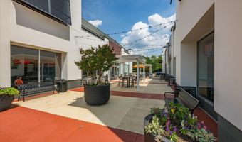 20316 NEWFOUNDLAND Sq, Ashburn, VA 20147