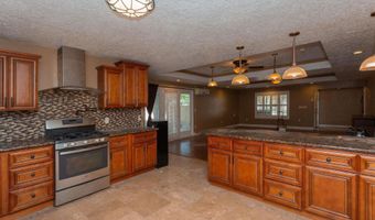 612 610 W Grand Ave, Artesia, NM 88210