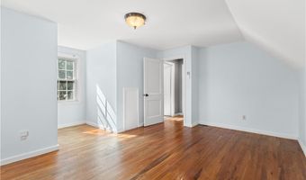 59 Merritt Rd, East Providence, RI 02915