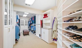 15470 Alpha Woods Dr, Alpharetta, GA 30004