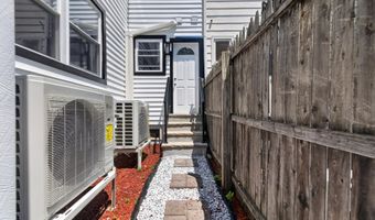 46 E 44TH St, Bayonne, NJ 07002