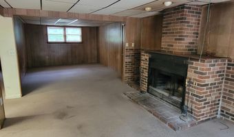 506 Forest Brook Dr, Absecon, NJ 08205