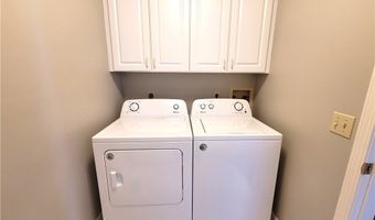 325 Inwood Trl, Aurora, OH 44202