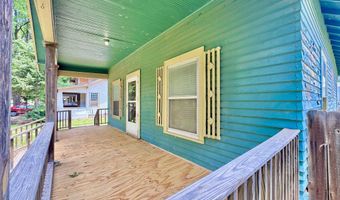 1020 N 1st St, Arkansas City, KS 67005