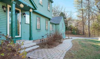 15 Carriage Ln, Bedford, NH 03110