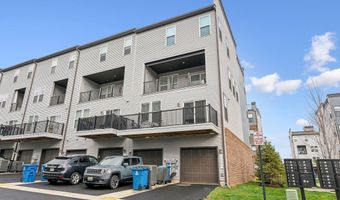 44603 WOLFHOUND Sq, Ashburn, VA 20147