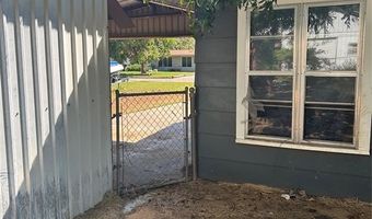 505 S Sycamore St, Archer City, TX 76351