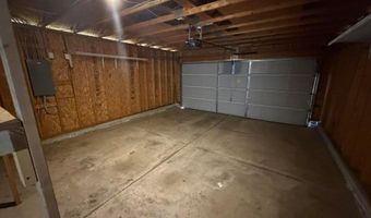 9335 Polaris Green Dr, Columbus, OH 43240