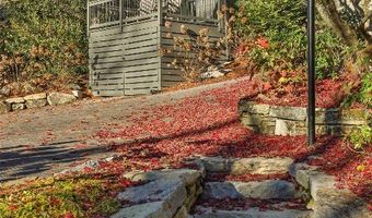 630 Cobb Rd, Highlands, NC 28741