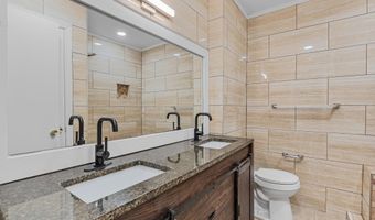 107 Barnett Dr, Bishopville, SC 29010