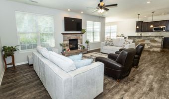9239 Thames Dr, Avon, IN 46123