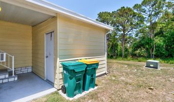 449 Egret Cir, Barefoot Bay, FL 32976