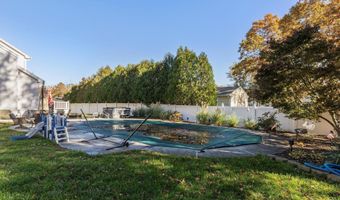 453 Andrew Ave, Bayville, NJ 08721