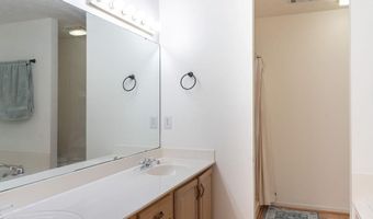 1377 E UNIVERSITY Dr, Auburn, AL 36830