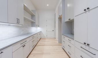 2983 Habersham Ct NW, Atlanta, GA 30305