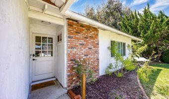 6809 Lipmann St, San Diego, CA 92122