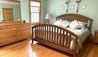18 Baldwin Rd, Billerica, MA 01821