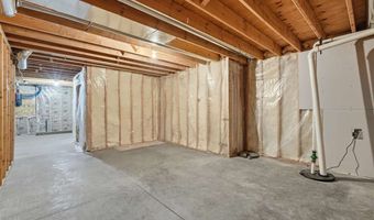 108 Pheasant Ave, Atkins, IA 52206