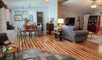 725 Pfeiffer Rd, Batesville, AR 72501