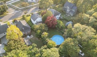 91 Ireland Pl, Amityville, NY 11701