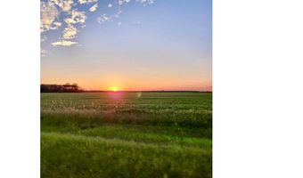 5406 Steele Rd, Baker, FL 32531