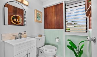 592 Kaimalino St, Kailua, HI 96734