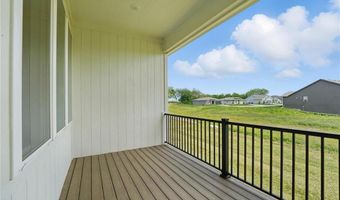 1617 Grayhawk Dr, Basehor, KS 66007