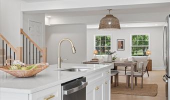 2807 BARBERRY Ln, Bowie, MD 20715