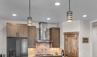 1336 Paramount Dr, Berthoud, CO 80513