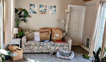 17 Stone Ave, Warwick, RI 02889