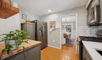 1228 WHEATSHEAF Ln, Abington, PA 19001