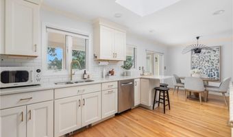 104 Kay Blvd, Newport, RI 02840