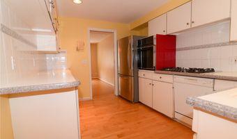 116 Segsbury Rd, Amherst, NY 14221