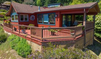 19921 WHALESHEAD Rd U6, Brookings, OR 97415