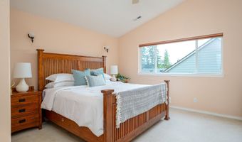 11855 SW FINCH St, Beaverton, OR 97007