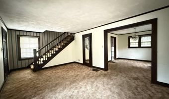 2017 M St, Bedford, IN 47421