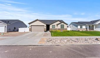 5097 Camden St, Chubbuck, ID 83202