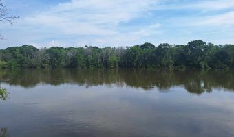 471 Getaway Ln, Baxley, GA 31513