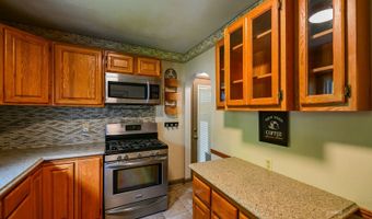 37 Euclid Dr, Athens, OH 45701