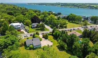 152 Hamilton Ave, Jamestown, RI 02835