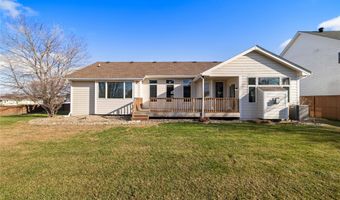 330 NW Watercrest Dr, Ankeny, IA 50023