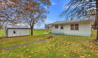 720 W Monroe St, Ainsworth, IA 52201