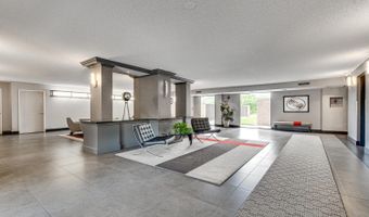 200 N PICKETT St 308, Alexandria, VA 22304